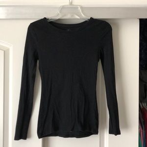Long black T-shirt